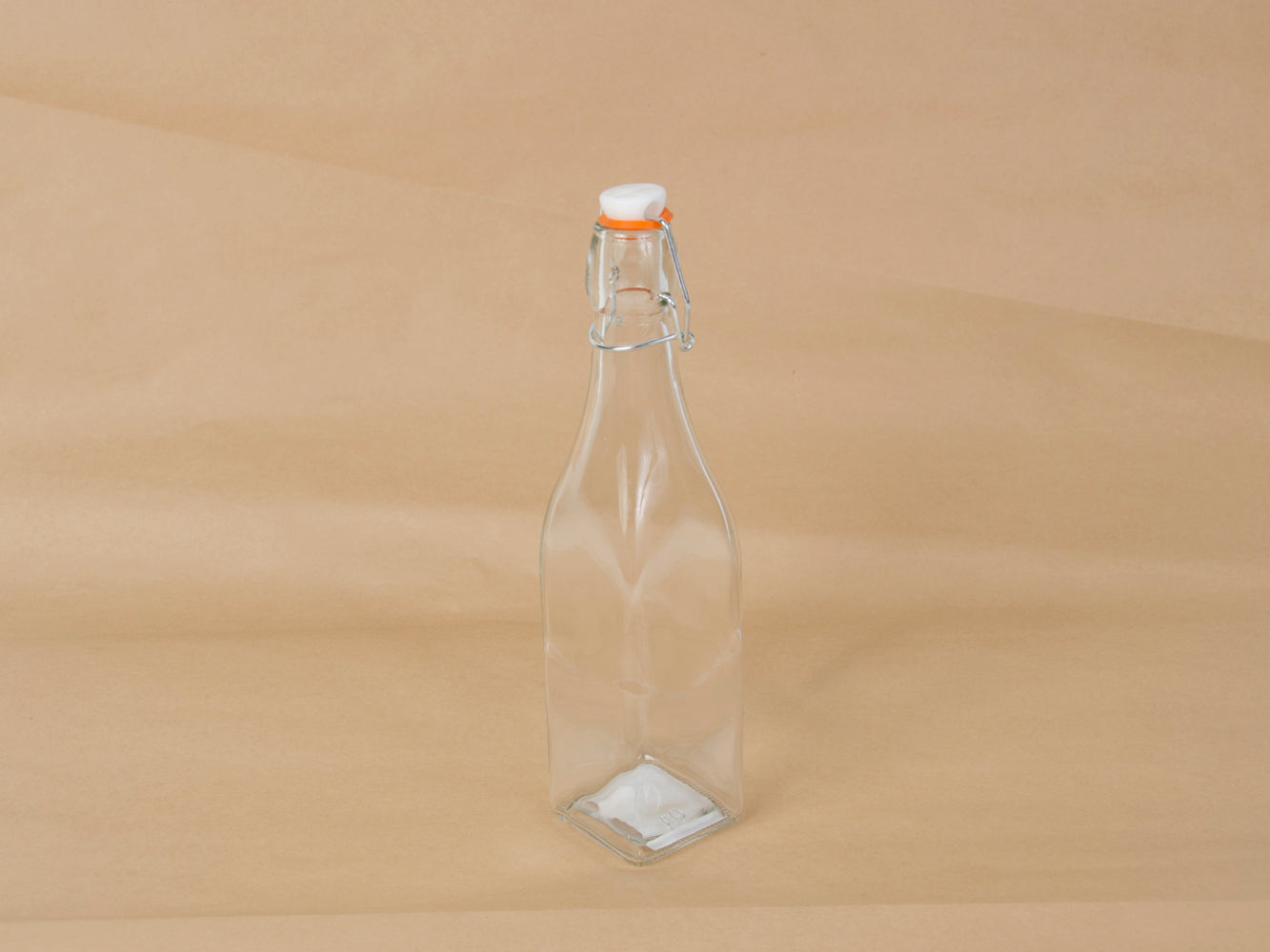 500ML SQUARE GLASS BOTTLE GLA304