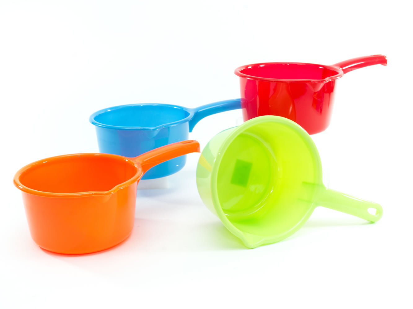 PLASTIC WATER SCOOP S 6105