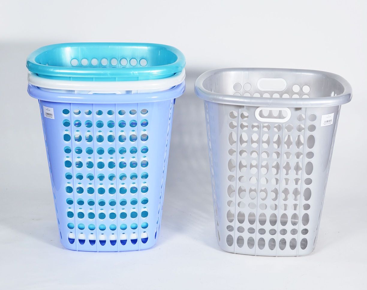 LAUNDRY BASKET H207.