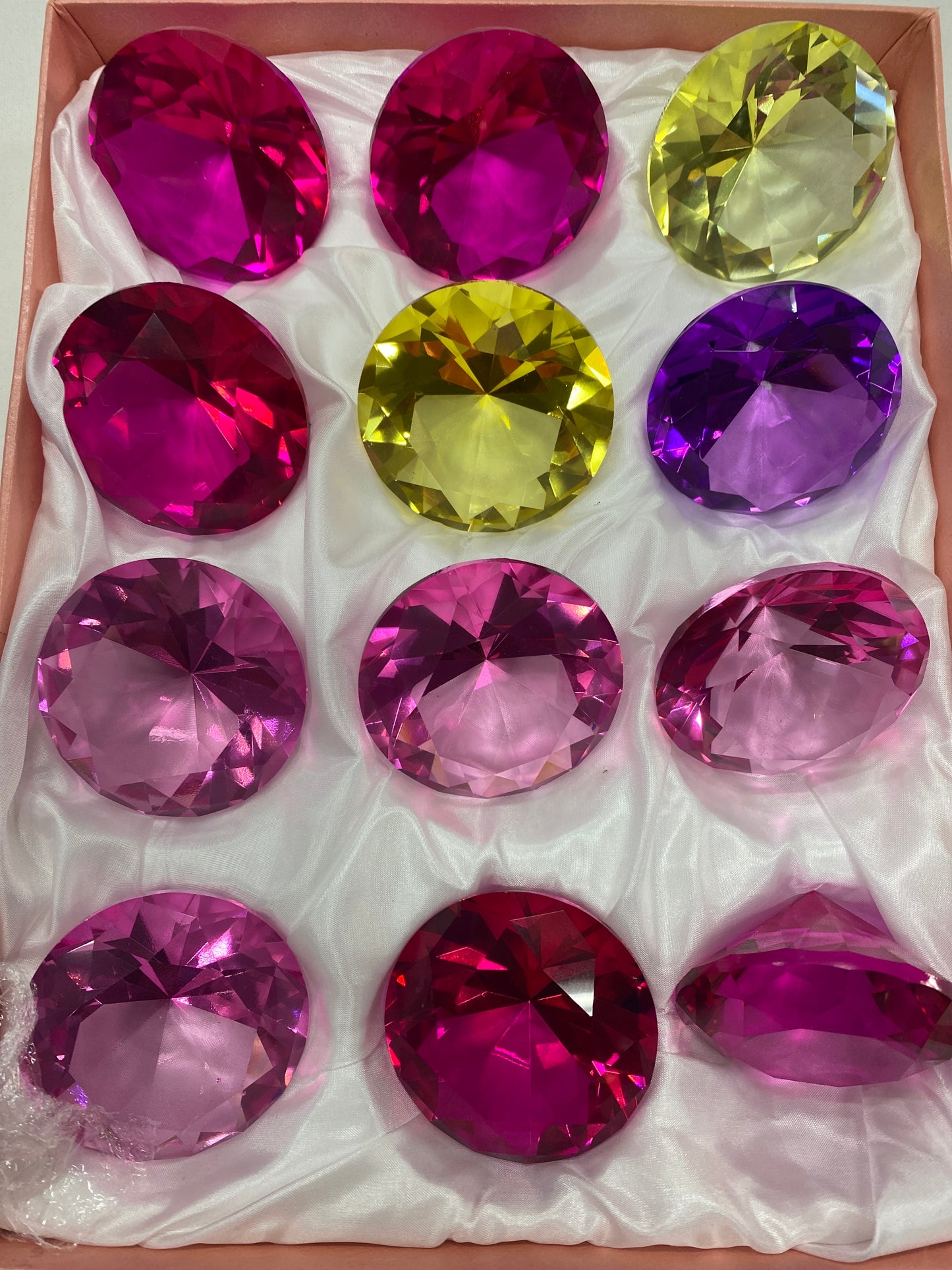 6cm glass Diamond